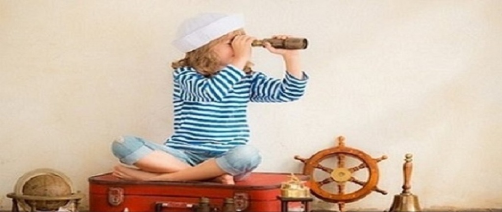 Girl With Binoculars(A)